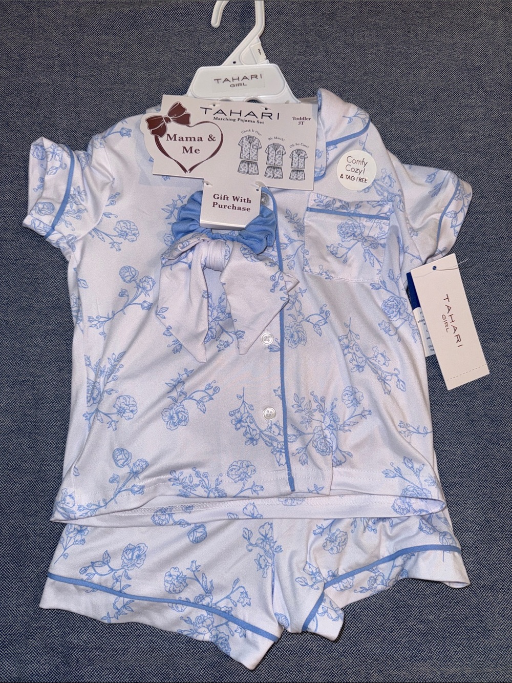 Tahari White and Light Blue Floral Short Pajama Set for Kids
